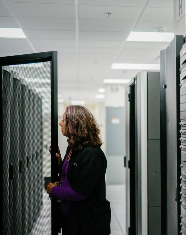 Ensono employee checking remote server storage