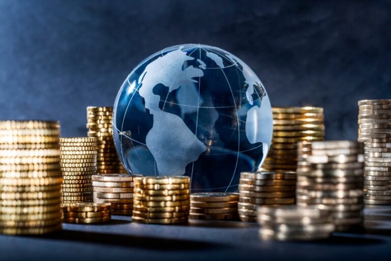 De-Risking Cloud Migration for Global Investment Bank